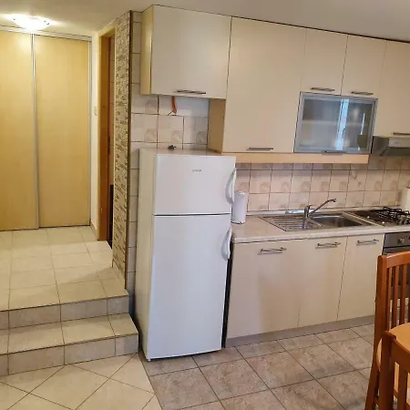 Apartment Meli *